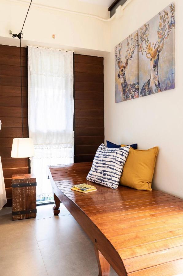 Baan Boon Bed & Breakfast Bangkok Exterior photo